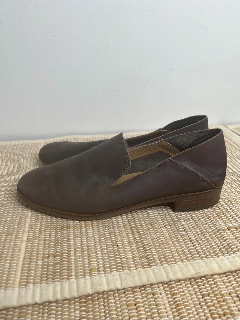 Lucky Brand Cahill Brown Leather Flats Size 8